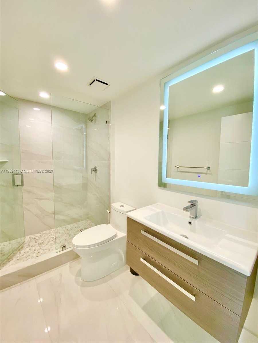 Small Image of 16400 COLLINS AVE #C24, Sunny Isles Beach Number 12