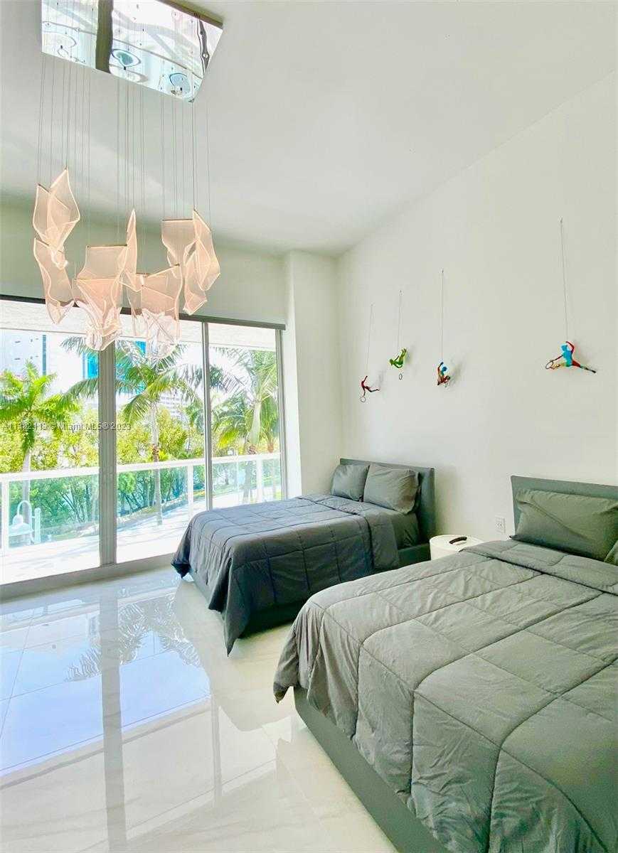 Small Image of 16400 COLLINS AVE #C24, Sunny Isles Beach Number 9