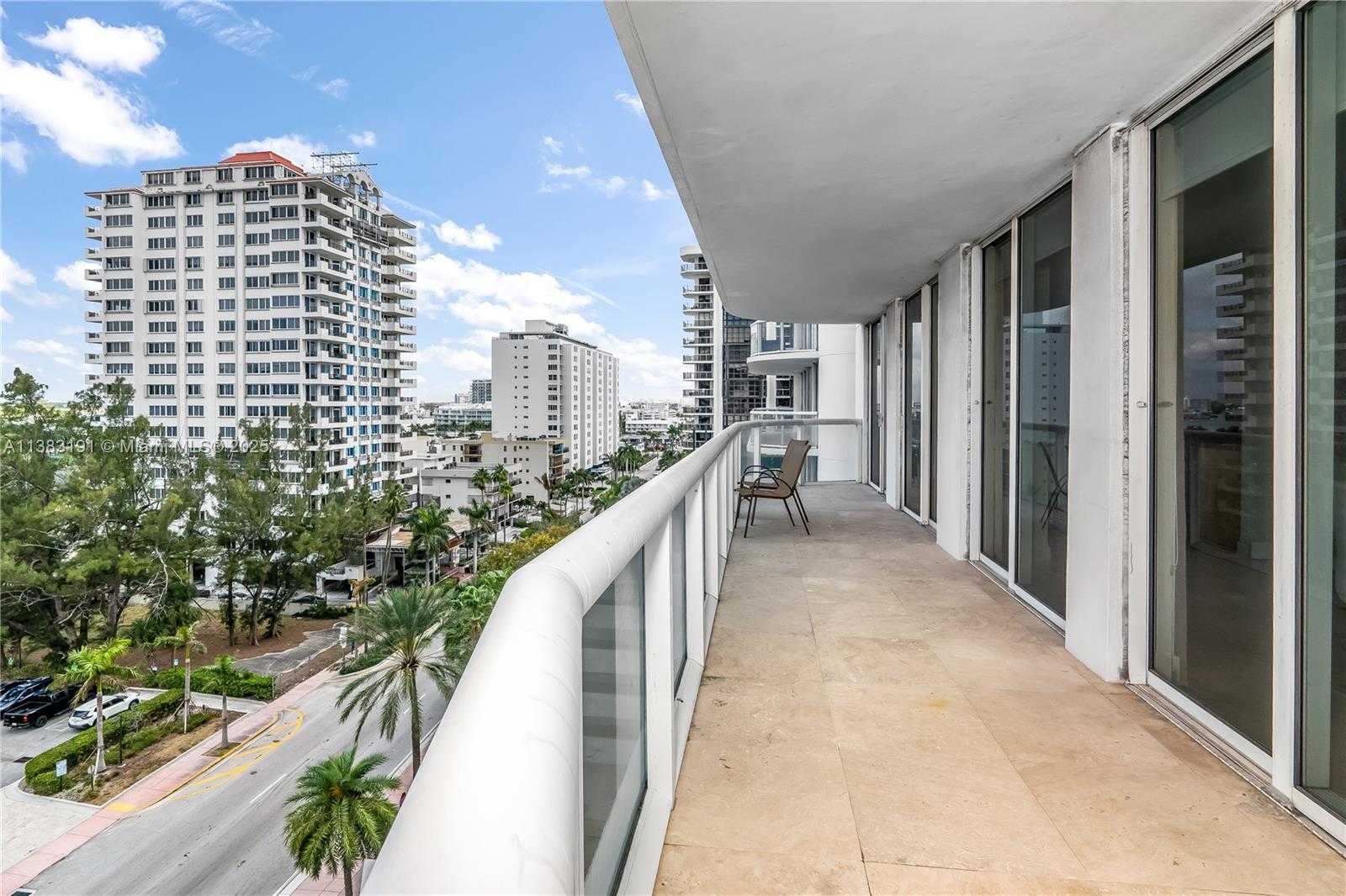 Small Image of 6365 COLLINS AVE #907, Miami Beach Number 13