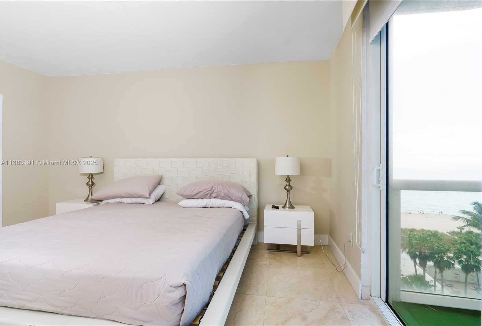 Small Image of 6365 COLLINS AVE #907, Miami Beach Number 22