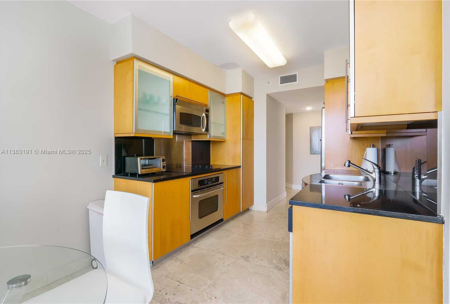 Small Image of 6365 COLLINS AVE #907, Miami Beach Number 34