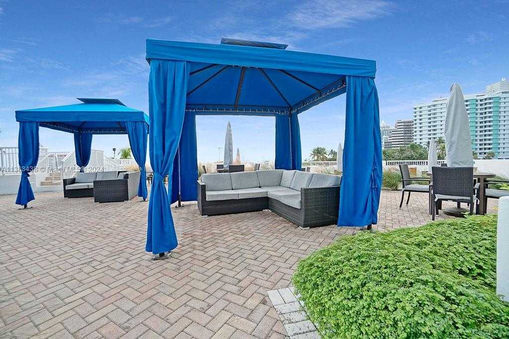 Small Image of 5401 COLLINS AVE #601, Miami Beach Number 12