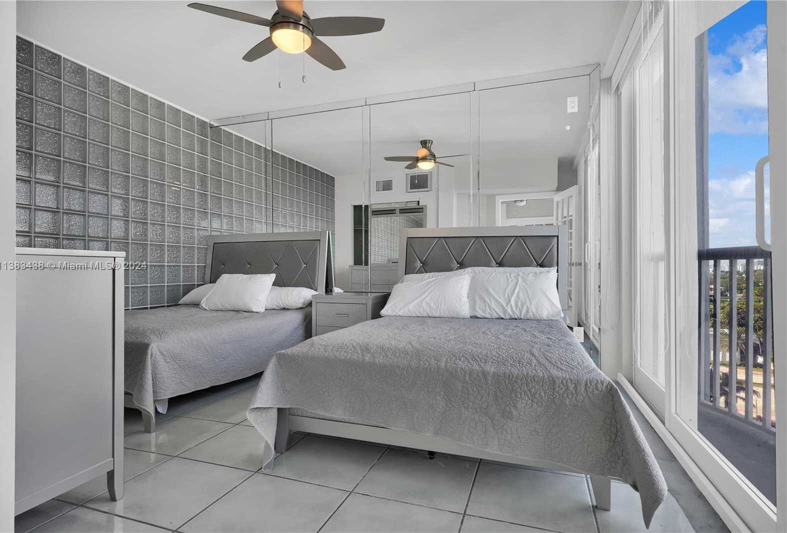 Small Image of 5401 COLLINS AVE #601, Miami Beach Number 21
