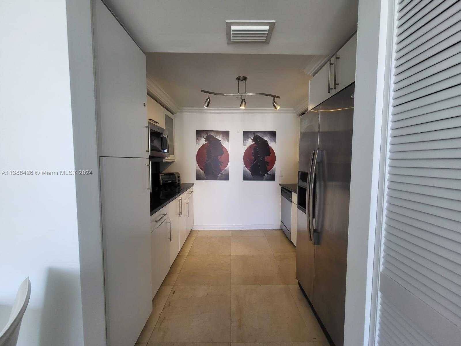 Small Image of 6365 COLLINS AVE #1711, Miami Beach Number 6