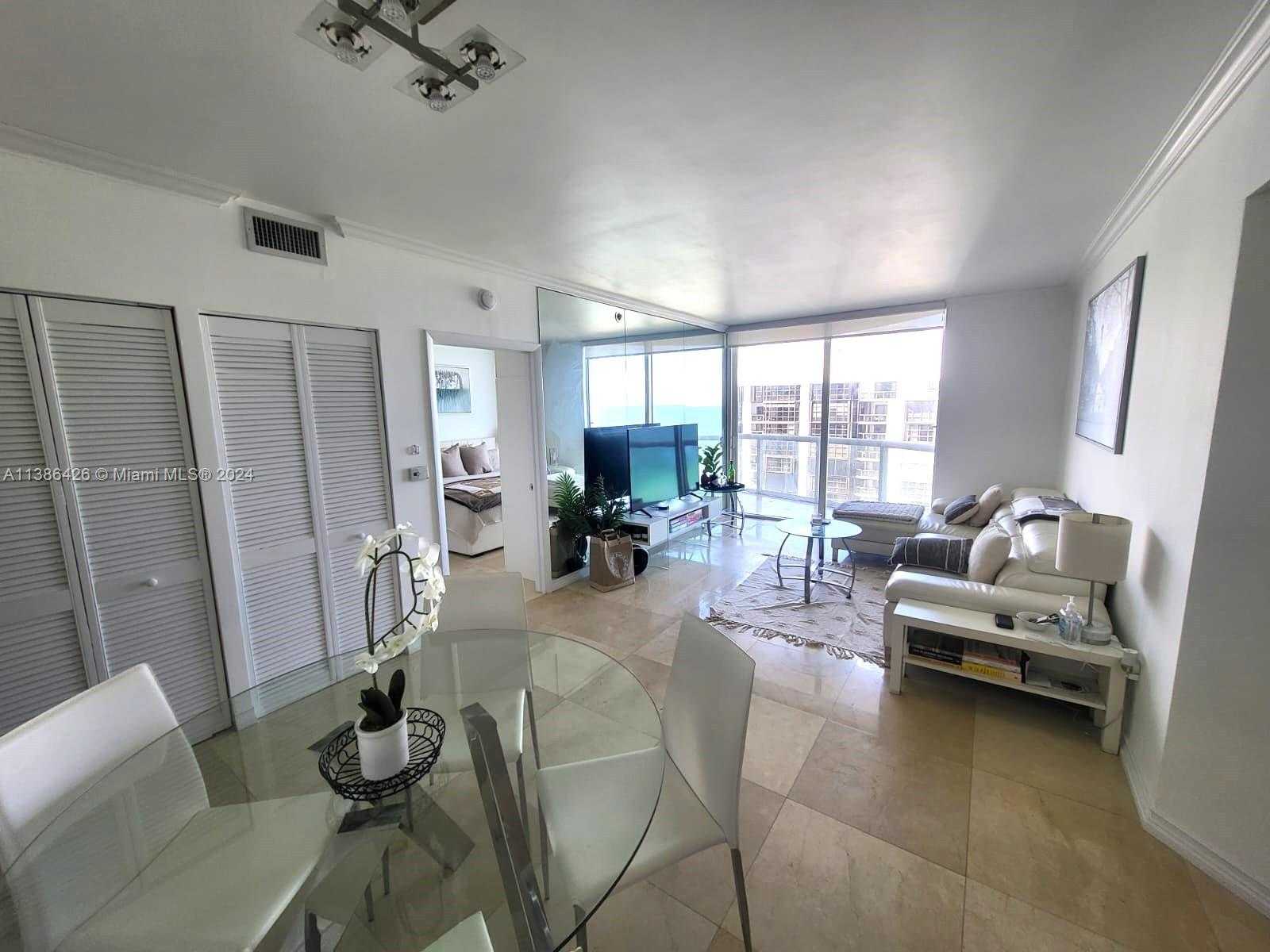 Small Image of 6365 COLLINS AVE #1711, Miami Beach Number 7