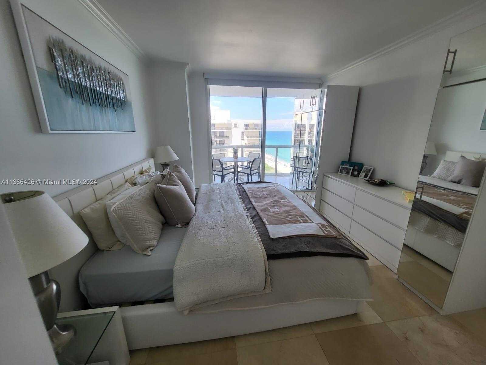 Small Image of 6365 COLLINS AVE #1711, Miami Beach Number 9