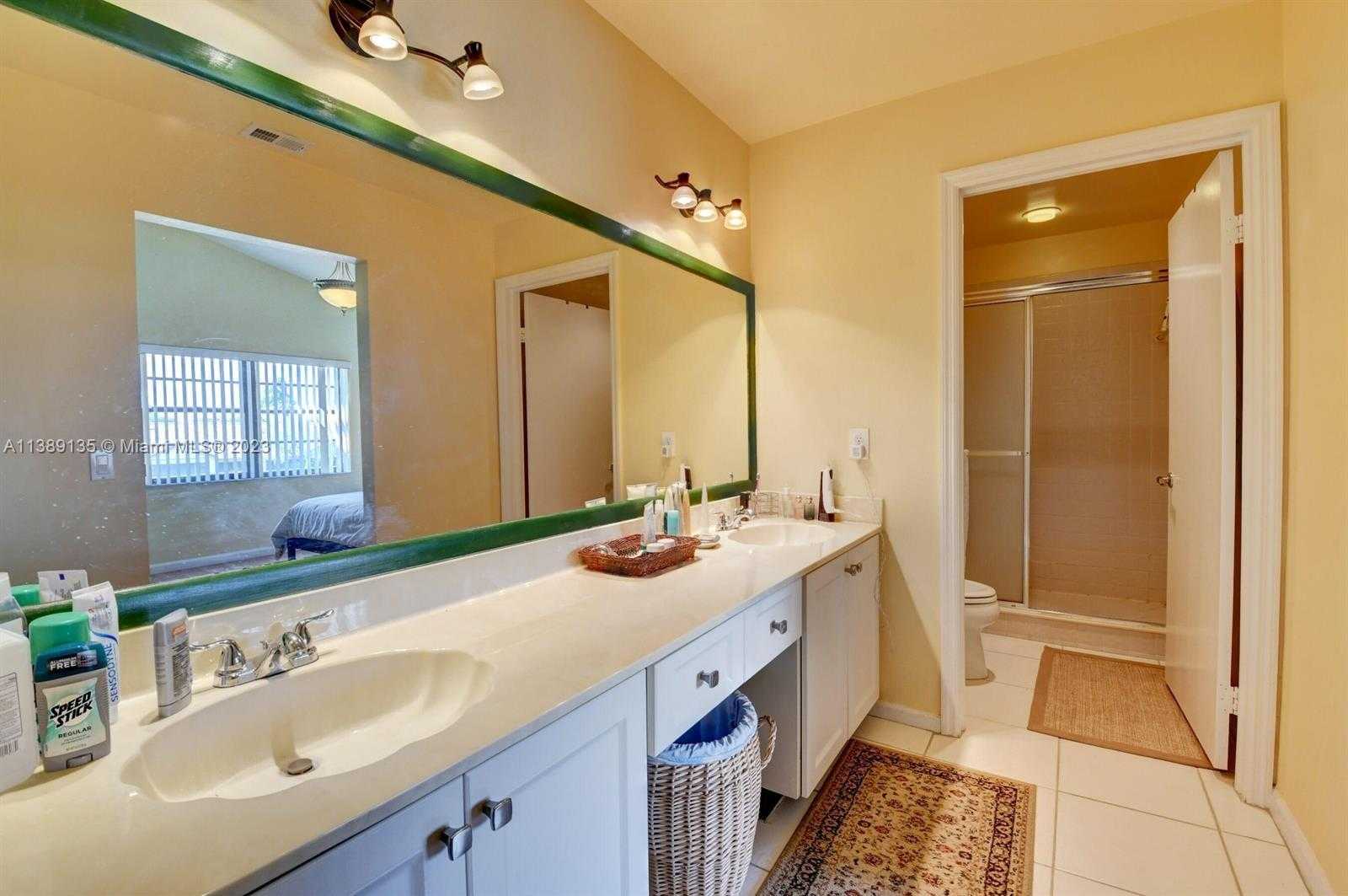 Small Image of 6027 PARKWALK DR, Boynton Beach Number 21