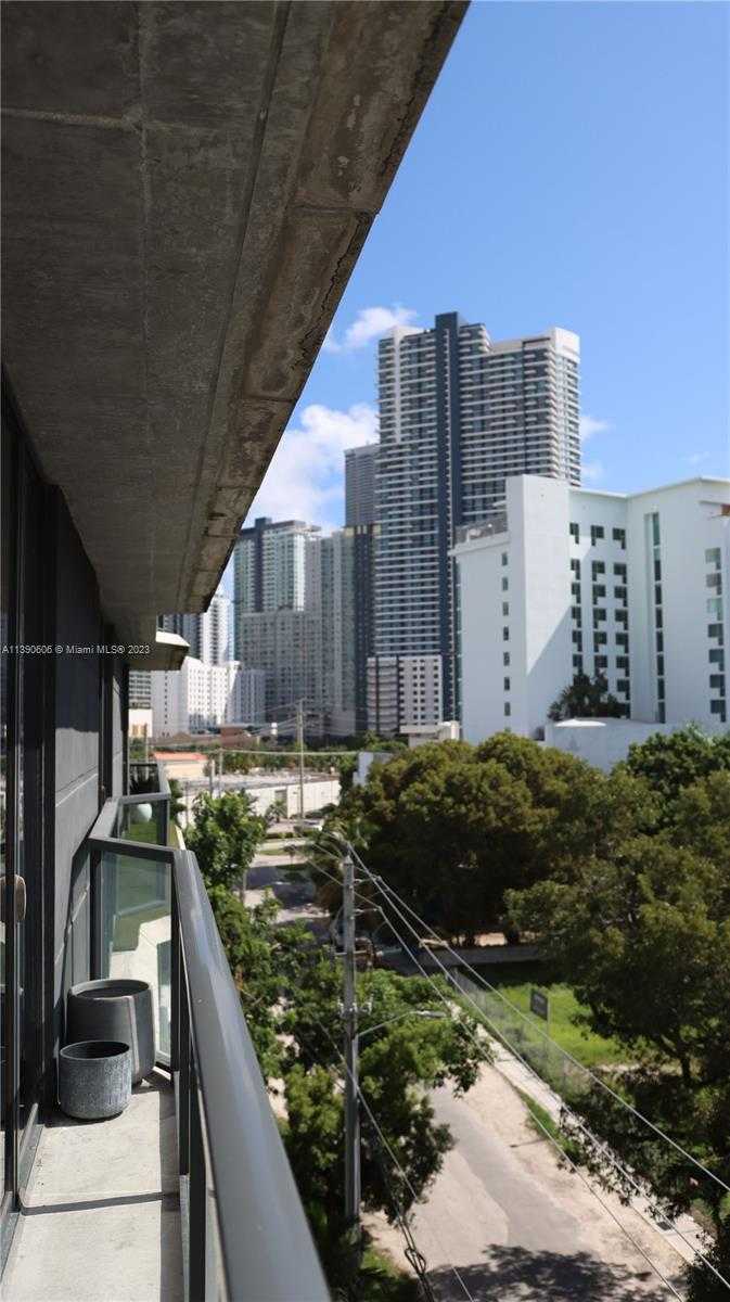 Small Image of 201 SOUTH WEST 17TH RD #606, Miami Number 11