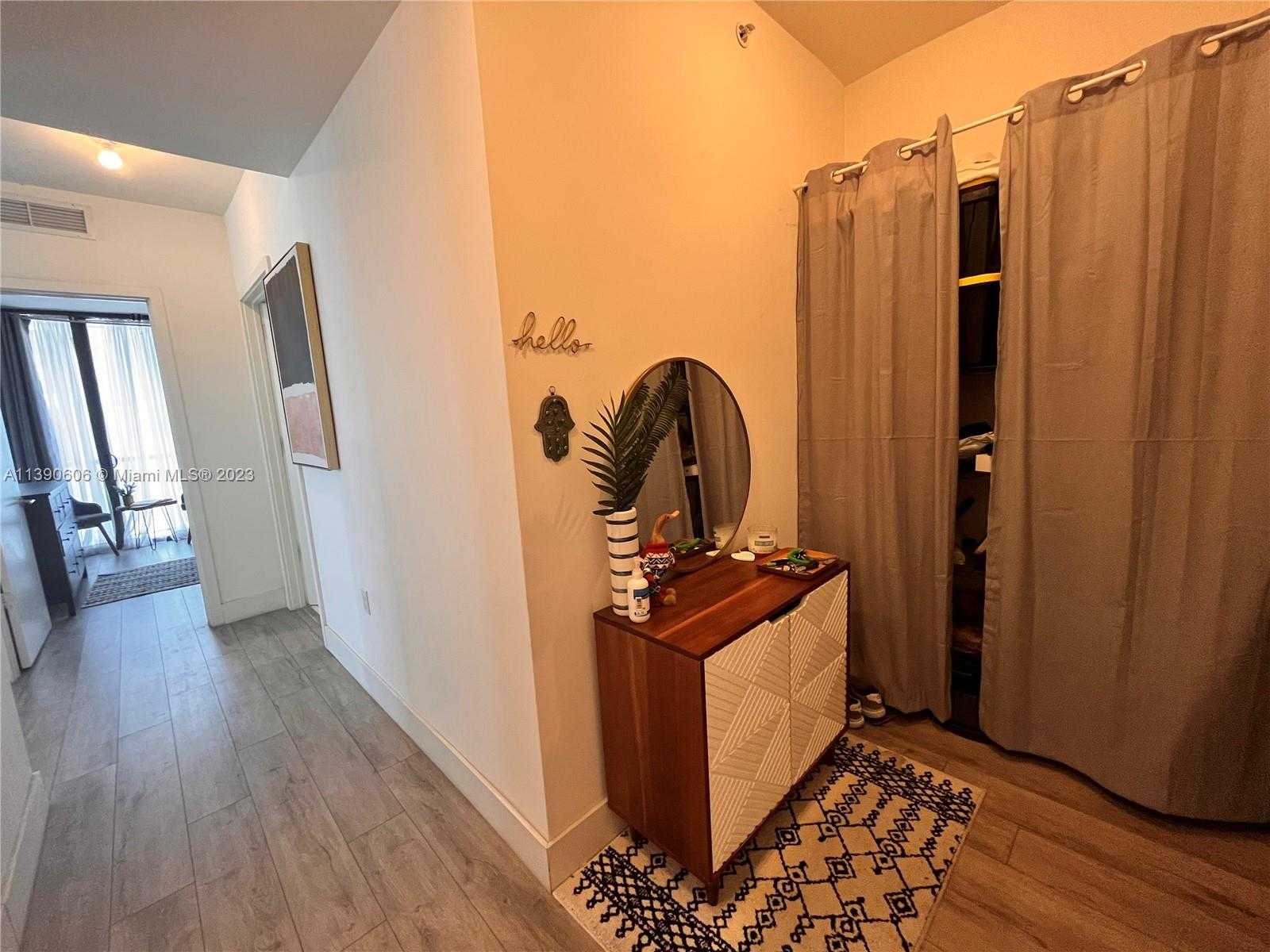 Small Image of 201 SOUTH WEST 17TH RD #606, Miami Number 15