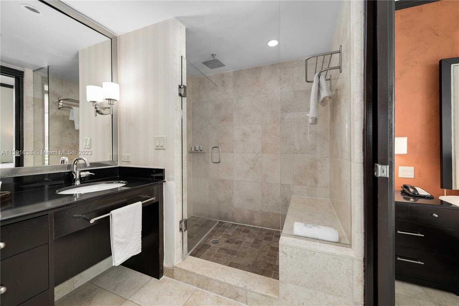 Small Image of 1437 COLLINS AVE #311, Miami Beach Number 11
