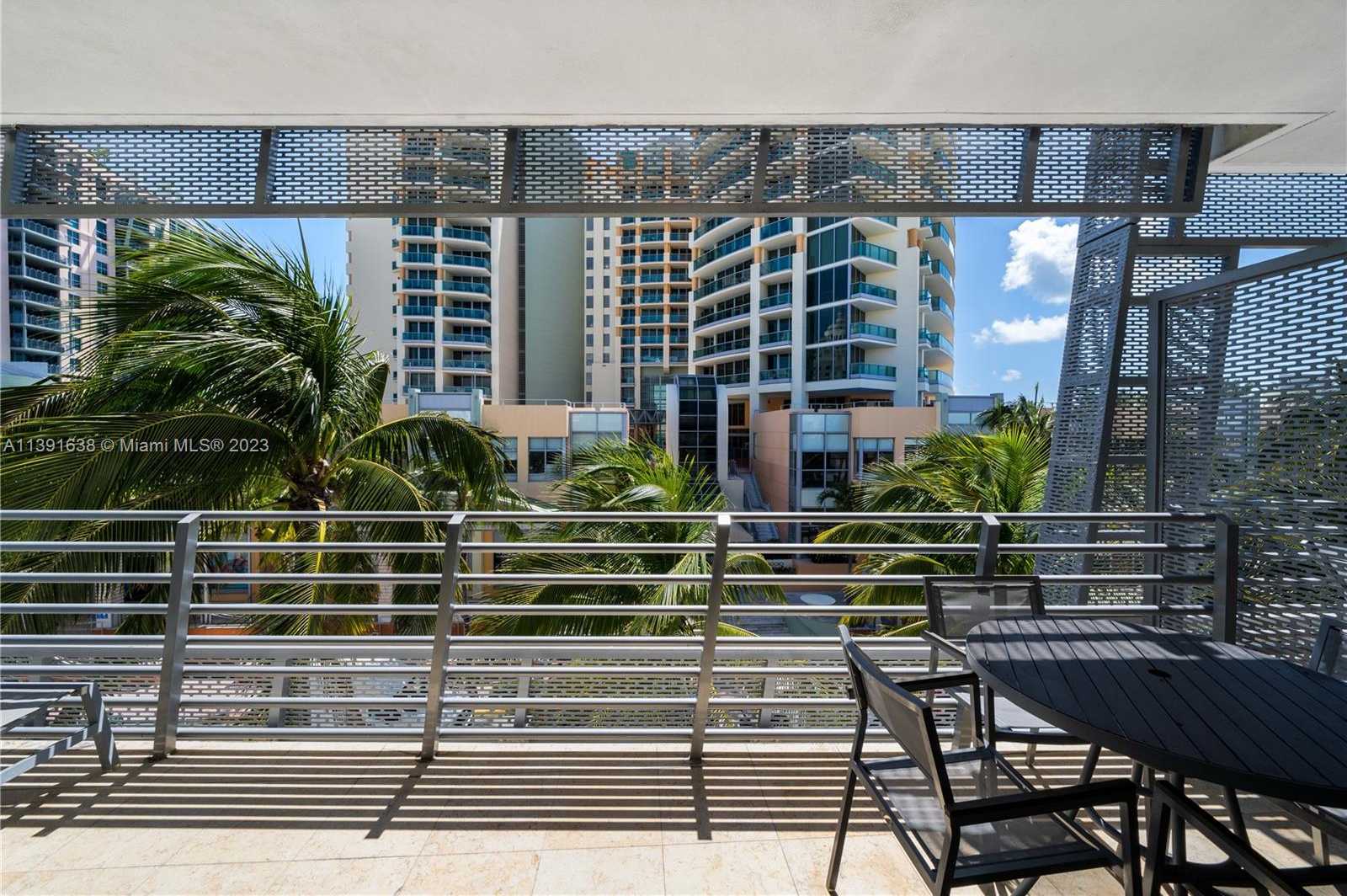 Small Image of 1437 COLLINS AVE #311, Miami Beach Number 12