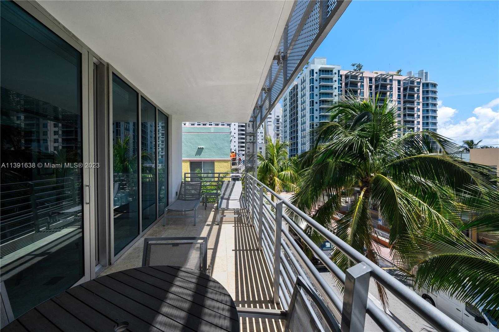 Small Image of 1437 COLLINS AVE #311, Miami Beach Number 15