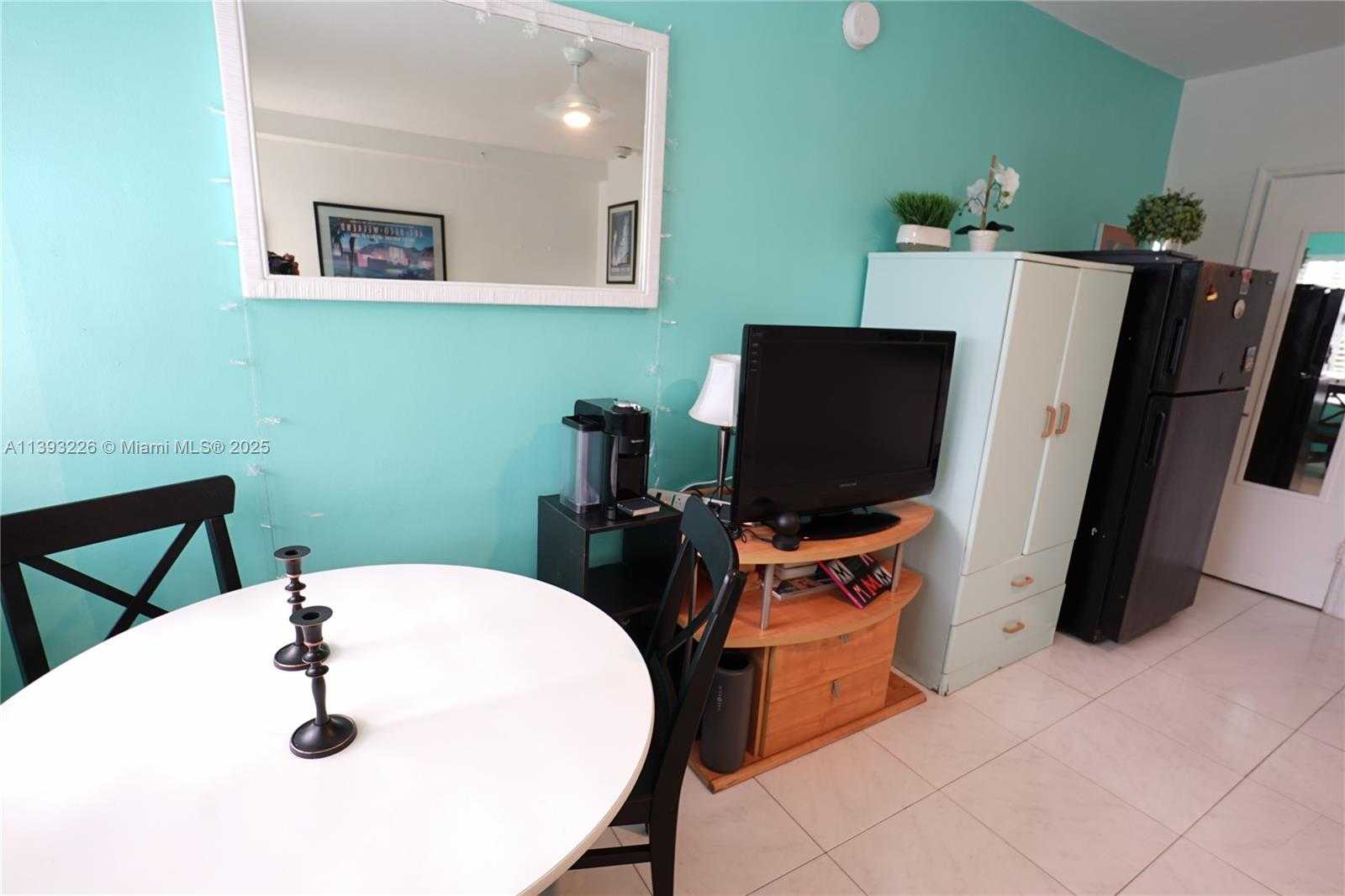 Small Image of 3801 INDIAN CREEK DR #201, Miami Beach Number 15