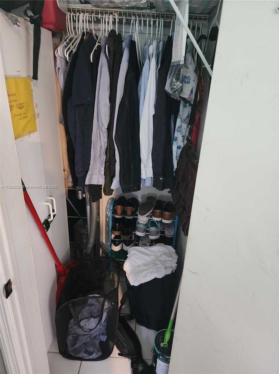 Small Image of 3801 INDIAN CREEK DR #201, Miami Beach Number 20