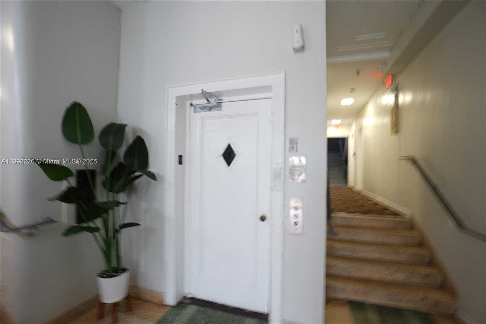 Small Image of 3801 INDIAN CREEK DR #201, Miami Beach Number 21