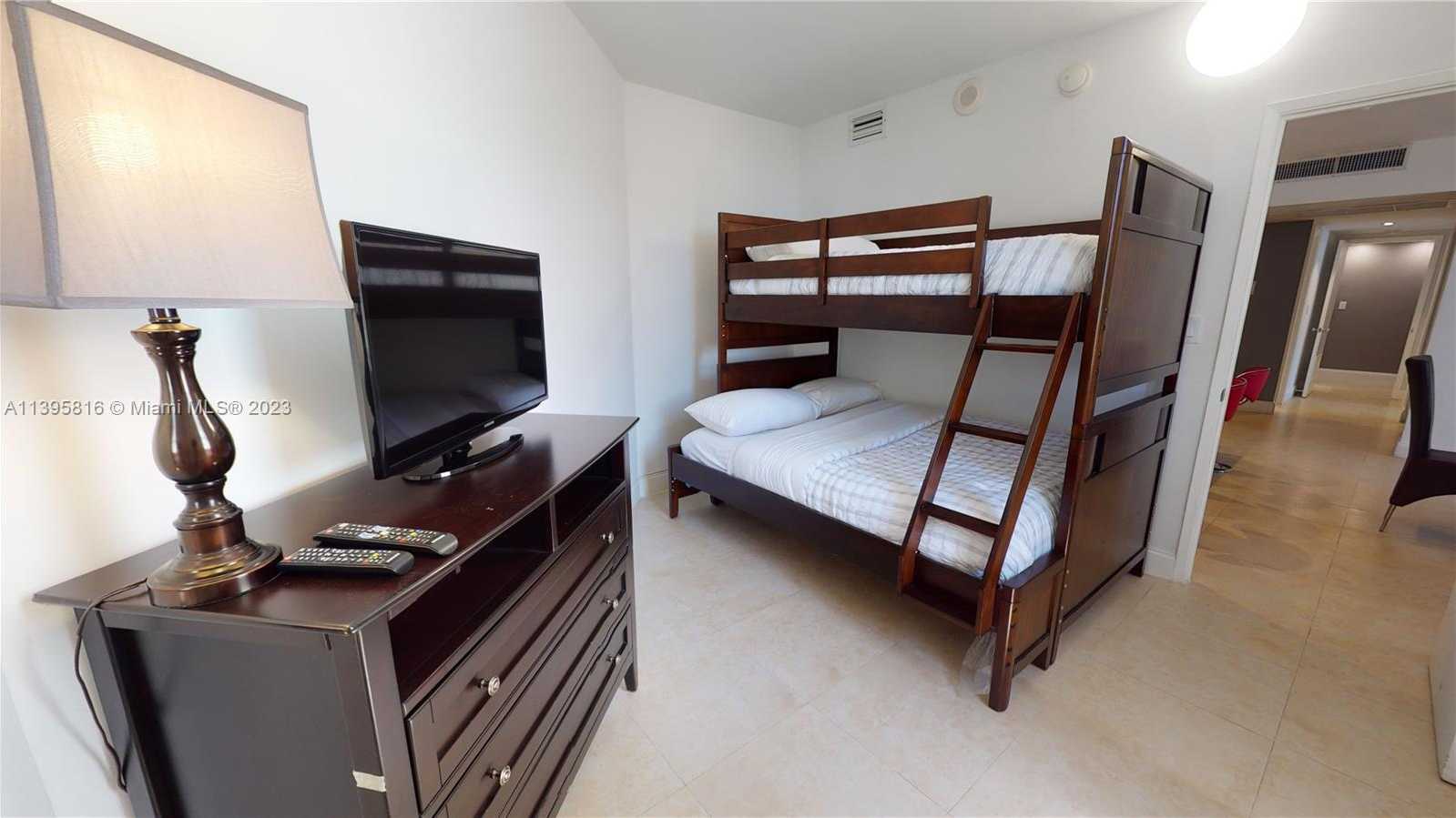 Small Image of 19370 COLLINS AVE #1016, Sunny Isles Beach Number 13