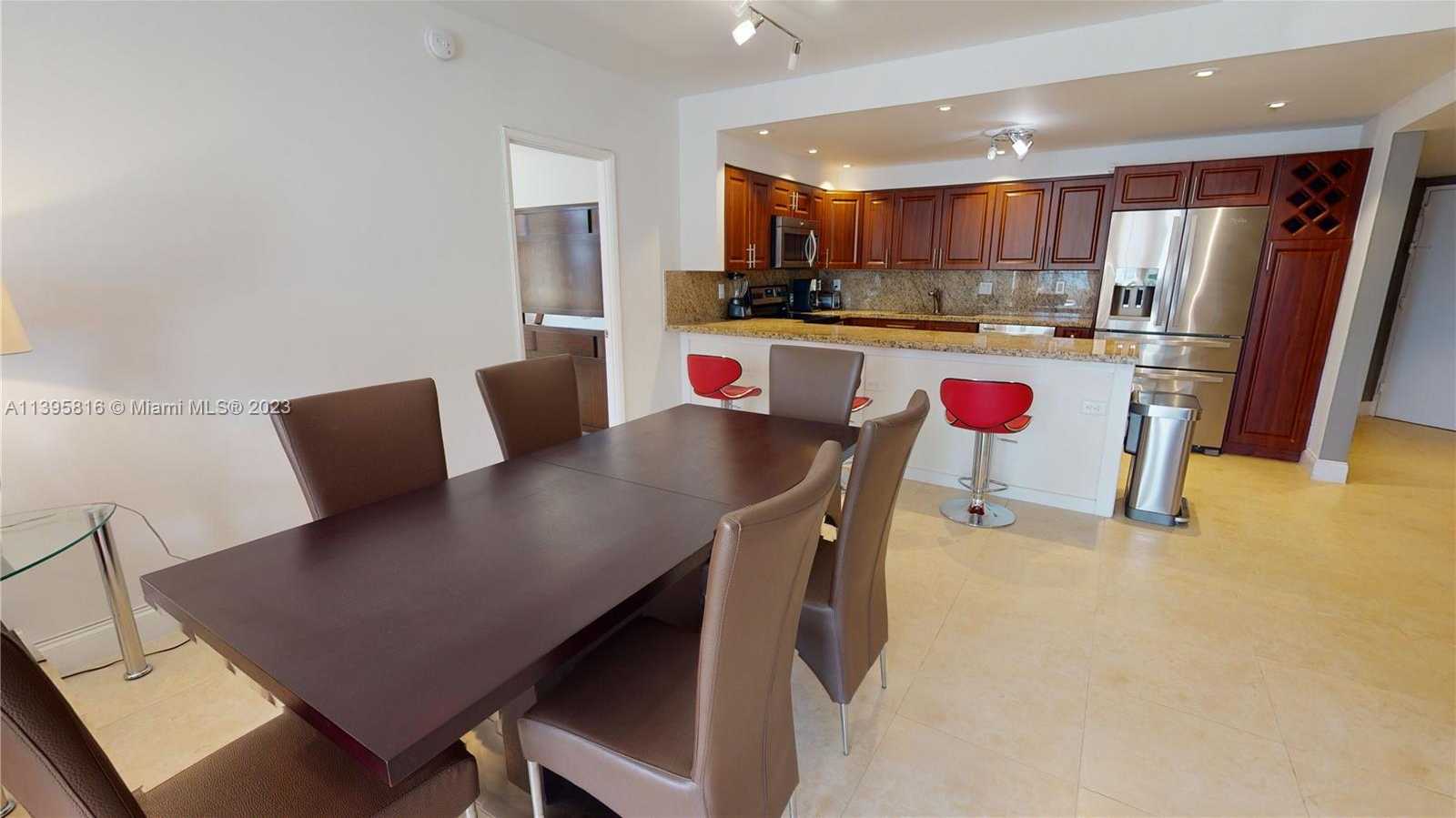 Small Image of 19370 COLLINS AVE #1016, Sunny Isles Beach Number 6