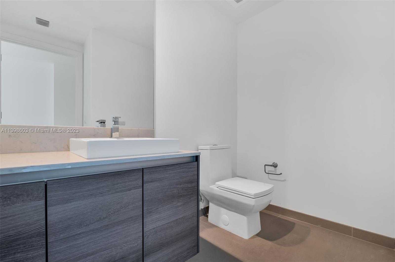 Small Image of 1080 BRICKELL AVE #3900-3901, Miami Number 13