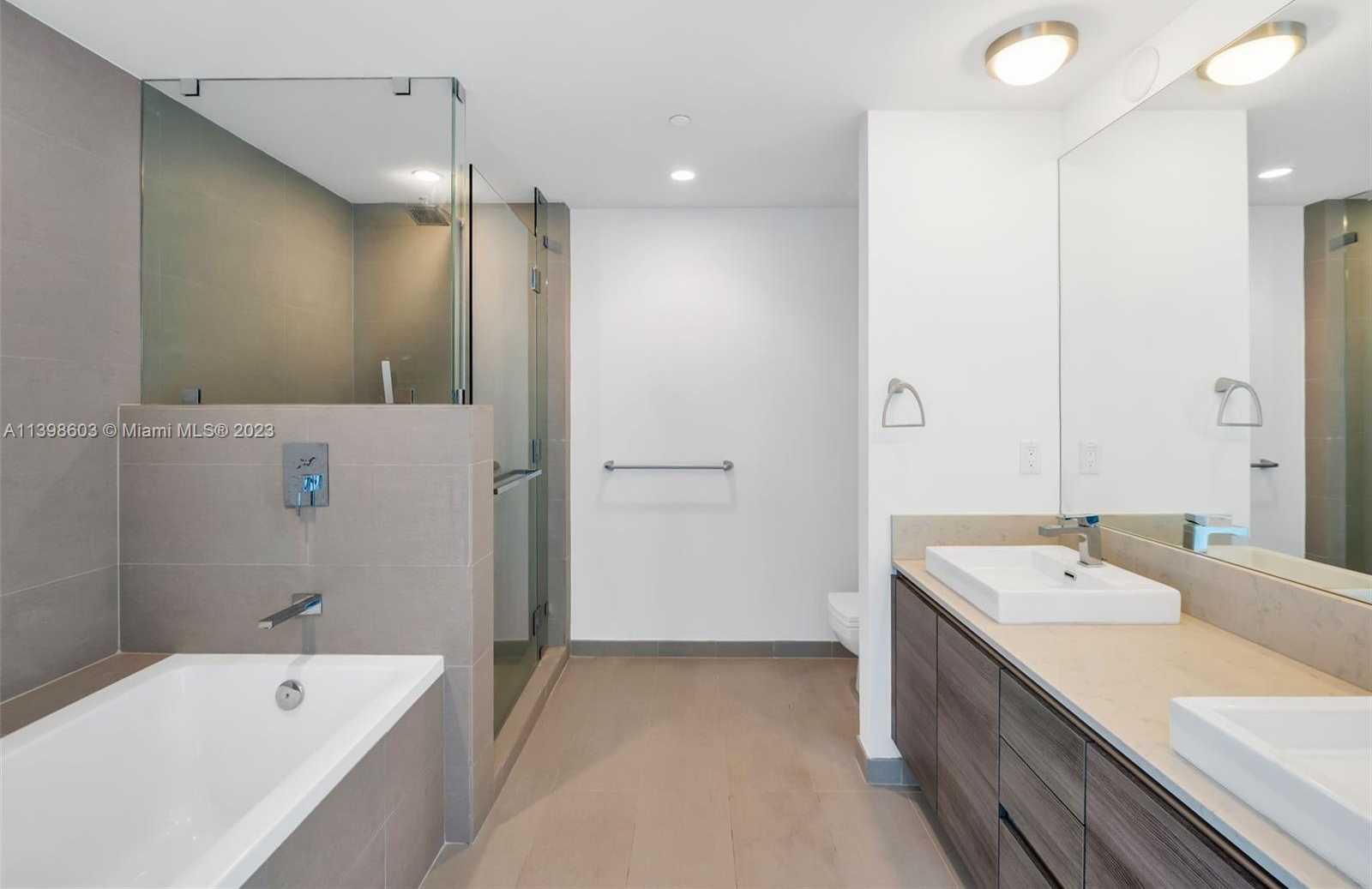 Small Image of 1080 BRICKELL AVE #3900-3901, Miami Number 19