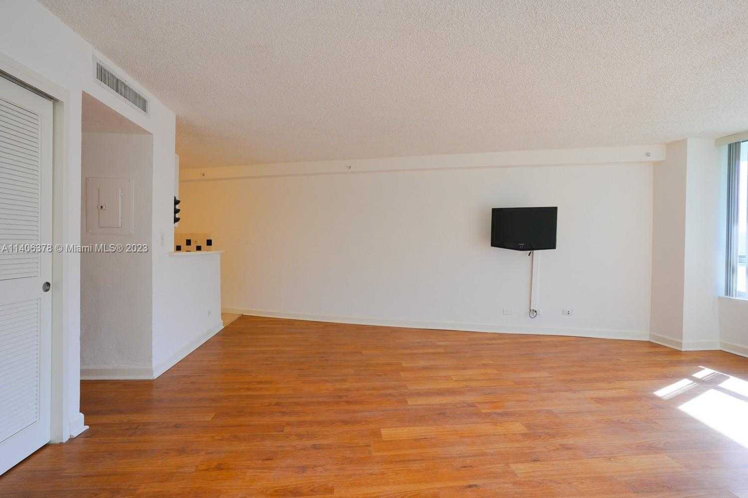 Small Image of 1500 BAY RD #856S, Miami Beach Number 15