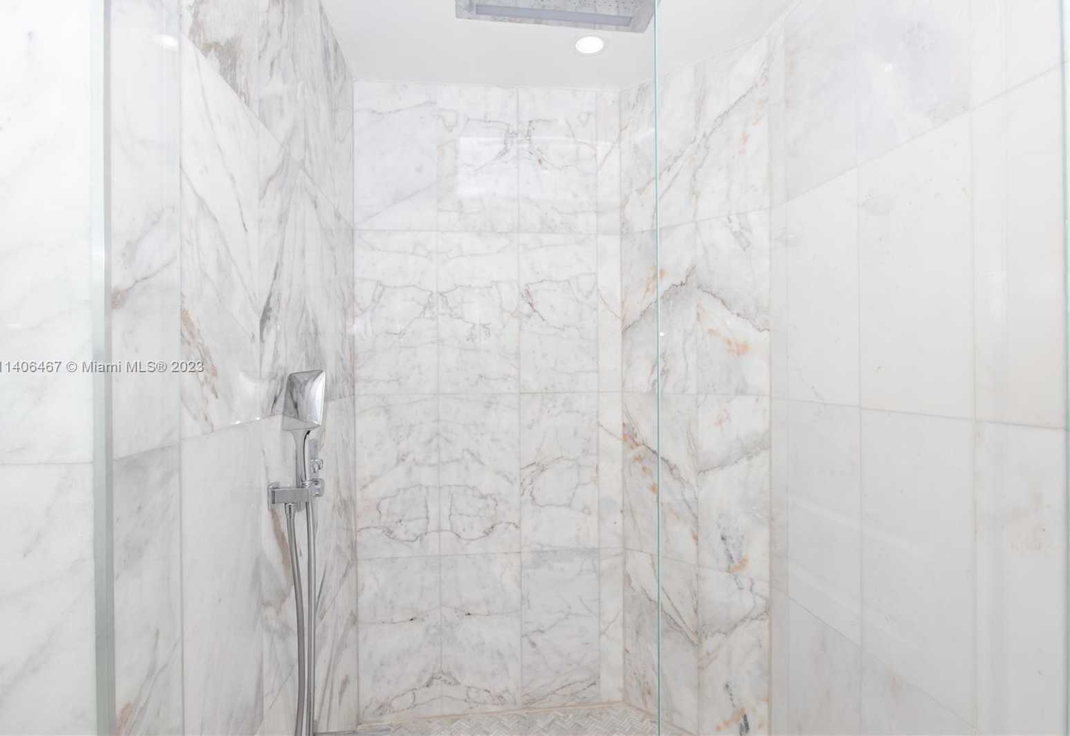 Small Image of 6000 ISLAND BLVD #104, Aventura Number 19