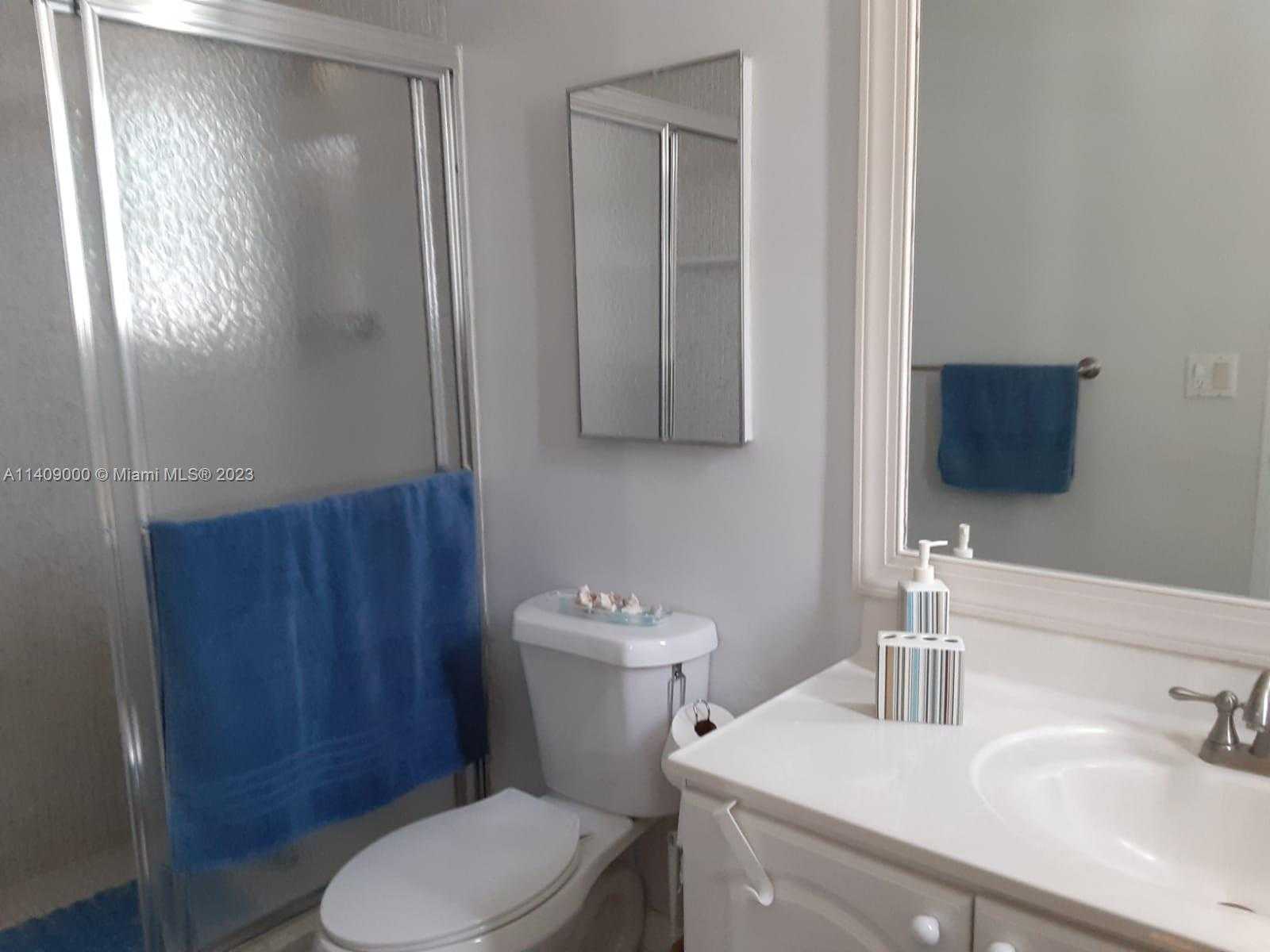Small Image of 3801 SOUTH OCEAN DR #5O, Hollywood Number 2