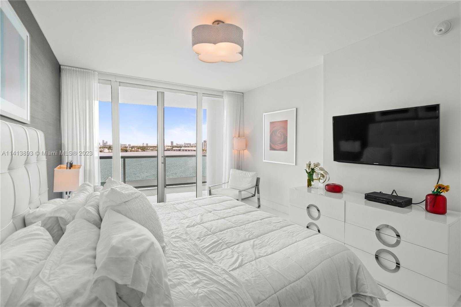 Small Image of 7935 EAST DR #1204, North Bay Village Number 18