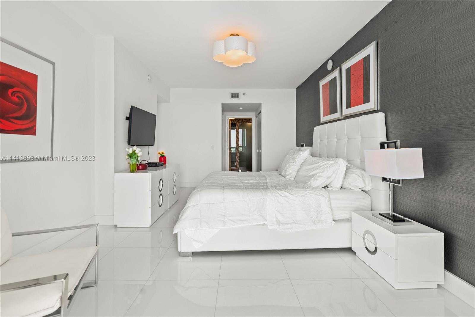 Small Image of 7935 EAST DR #1204, North Bay Village Number 19