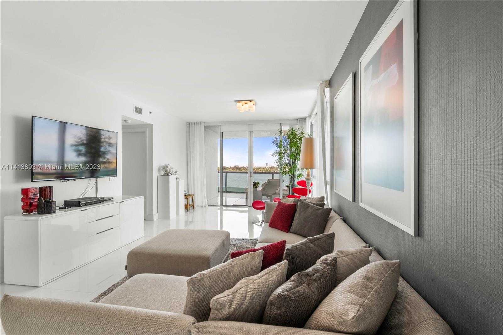 Small Image of 7935 EAST DR #1204, North Bay Village Number 5