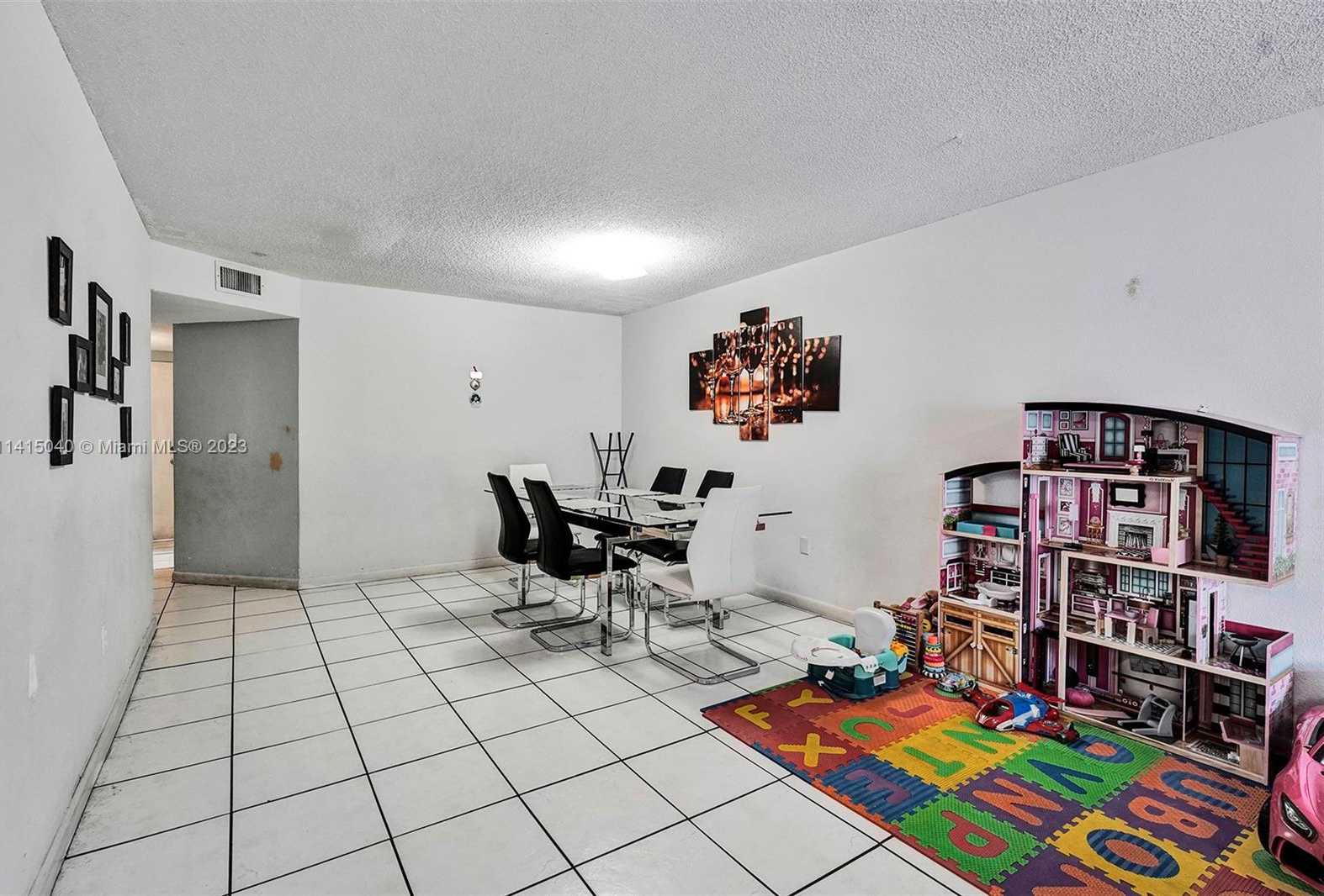 Small Image of 1630 WEST 46TH ST #410D, Hialeah Number 10