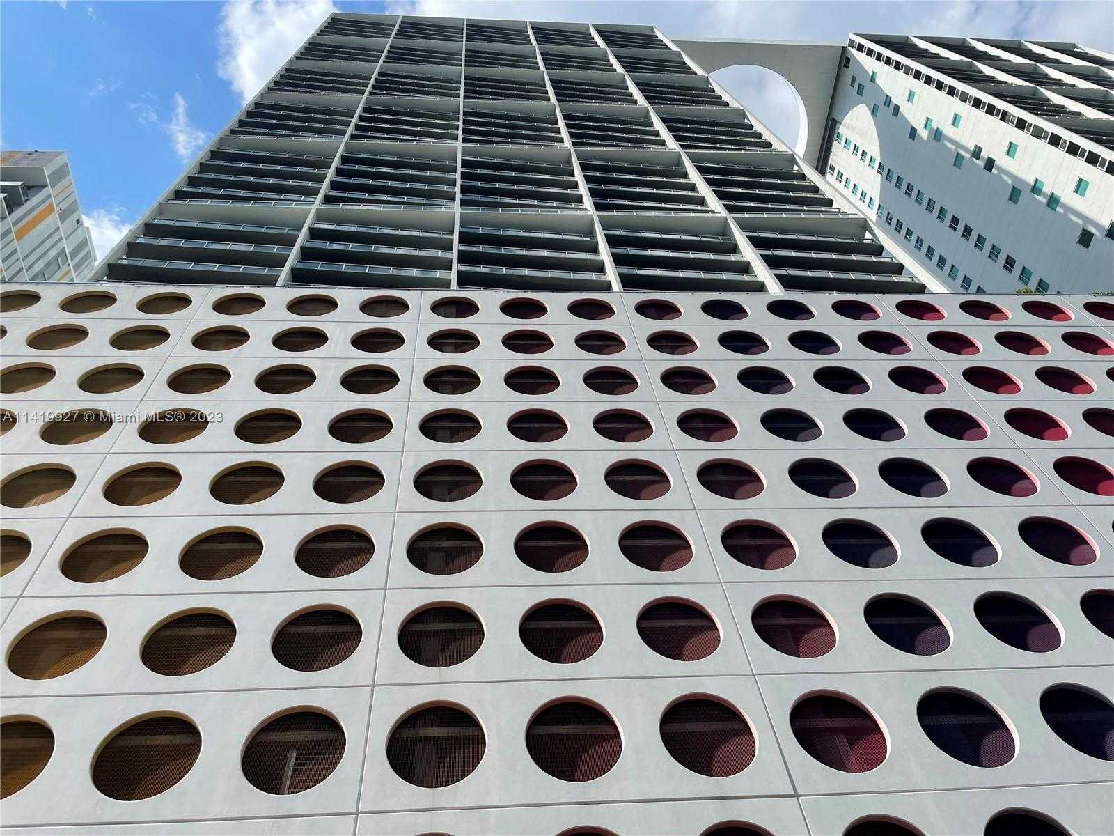 Small Image of 55 SOUTH EAST 6TH ST #Ph4307, Miami Number 35