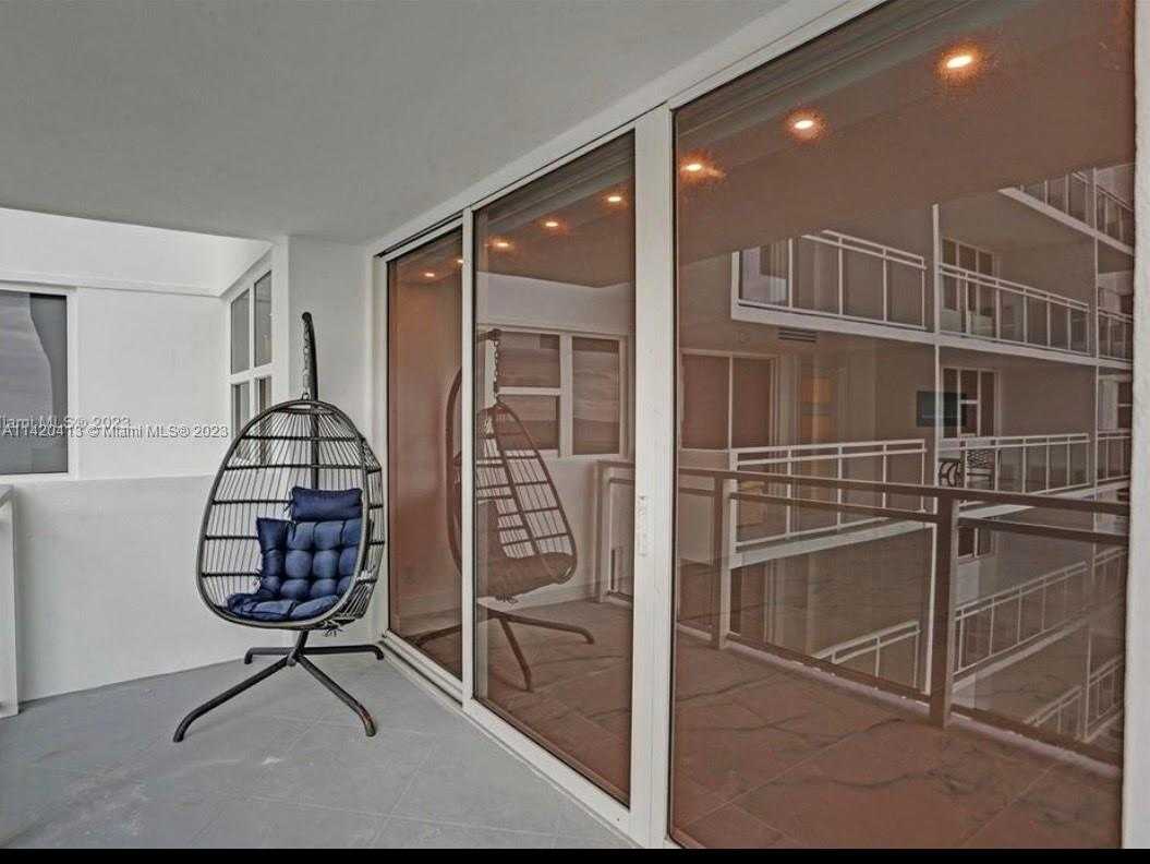 Small Image of 2030 SOUTH OCEAN DR #1602, Hallandale Beach Number 15