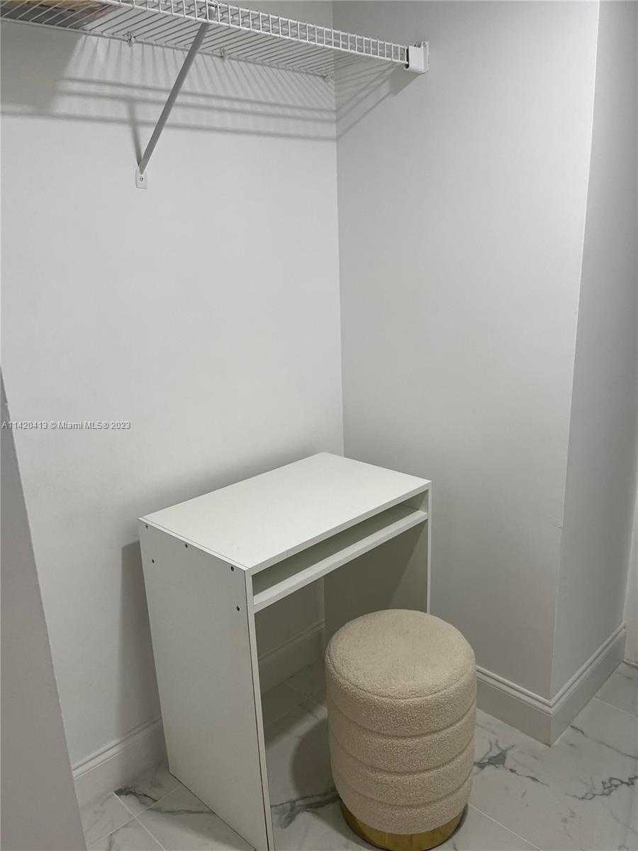 Small Image of 2030 SOUTH OCEAN DR #1602, Hallandale Beach Number 5