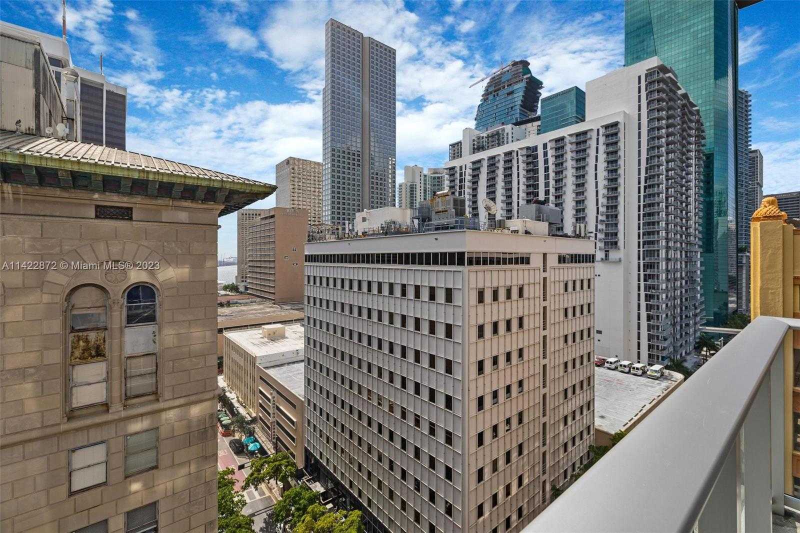 Small Image of 151 #501, Miami Number 18