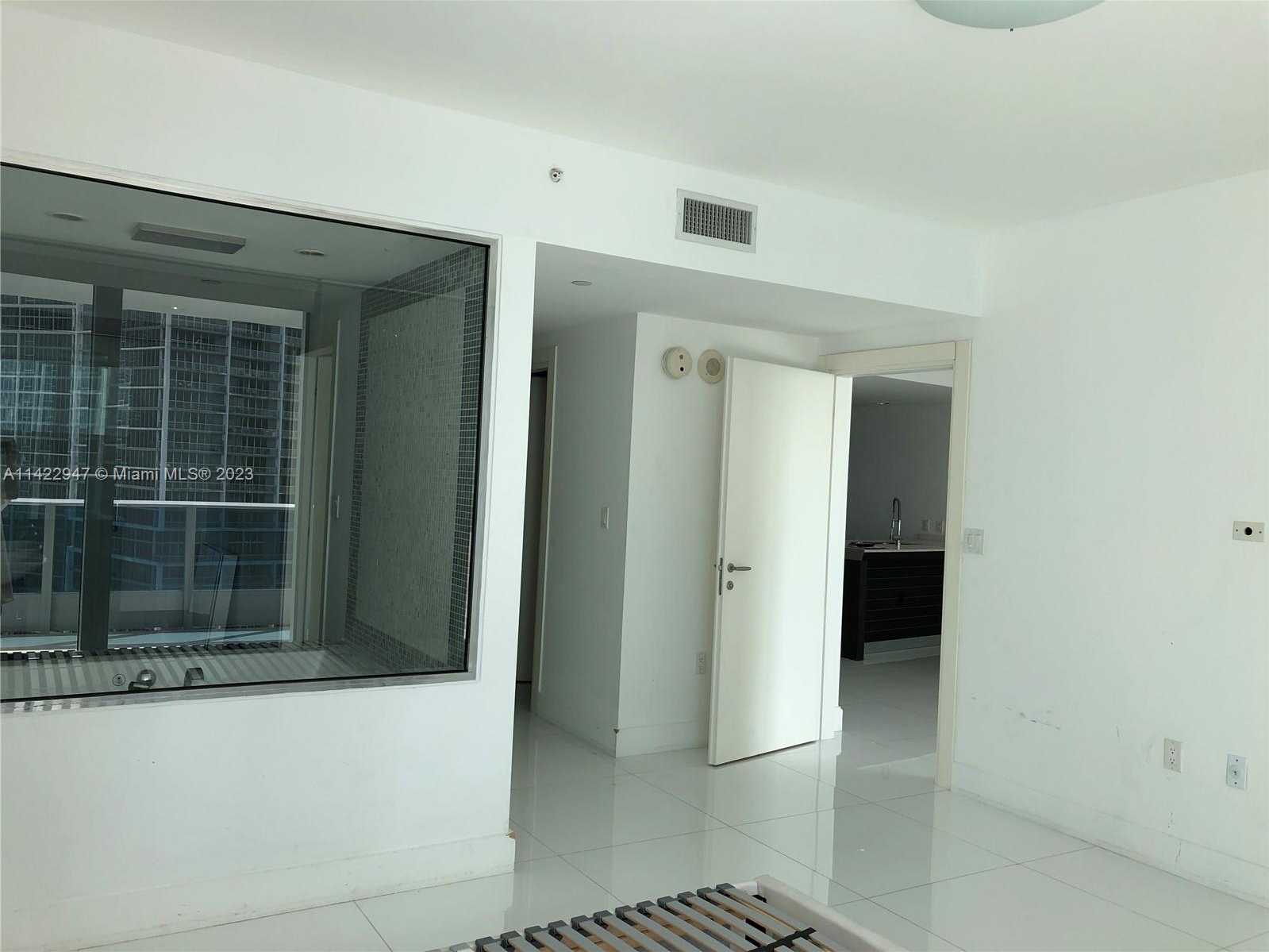 Small Image of 200 BISCAYNE BOULEVARD WAY #3406, Miami Number 16