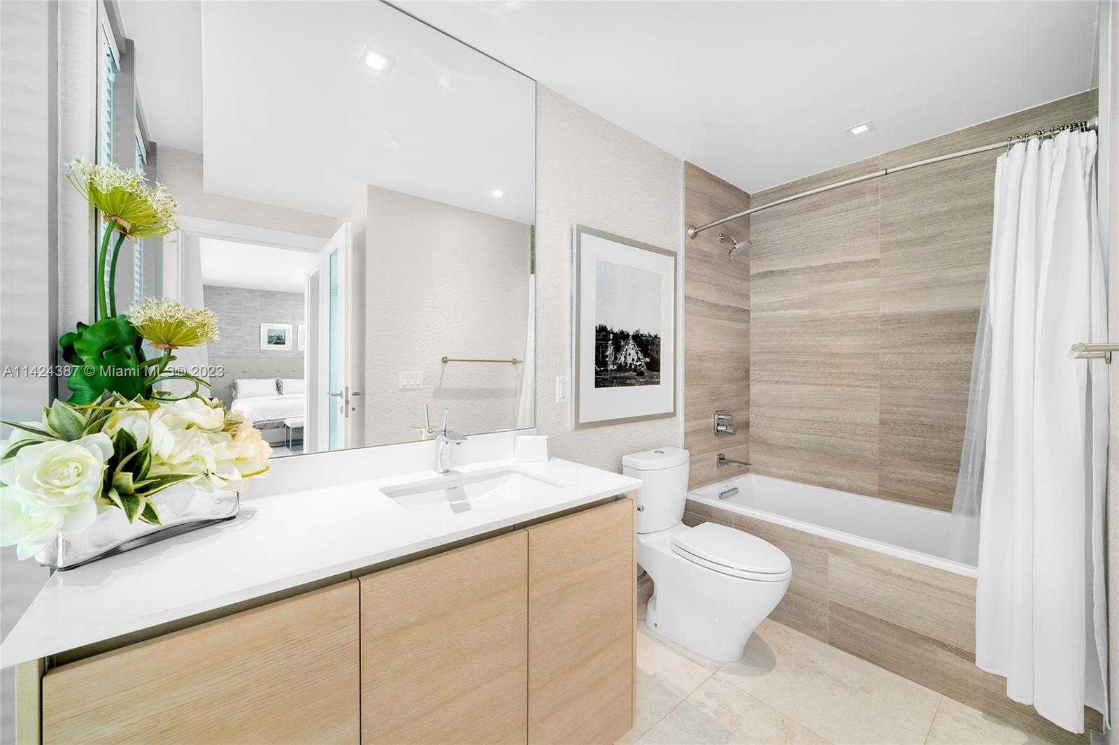 Small Image of 9501 COLLINS AVE #6, Surfside Number 23