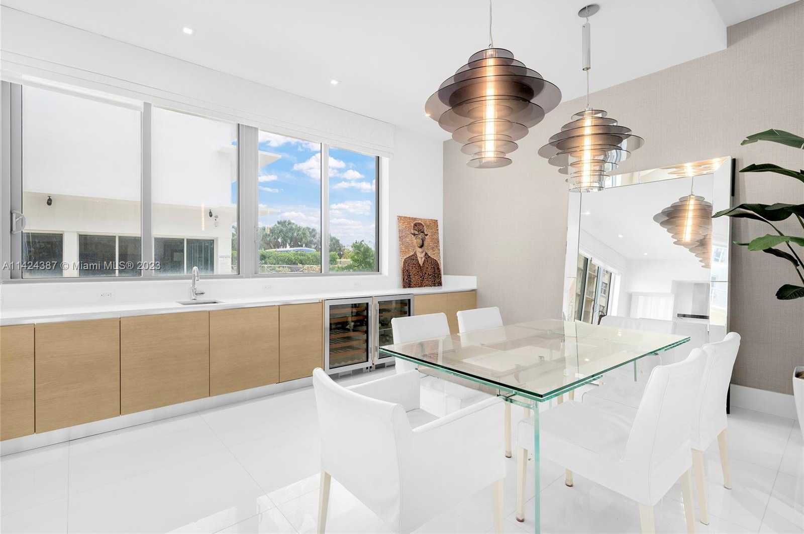 Small Image of 9501 COLLINS AVE #6, Surfside Number 8
