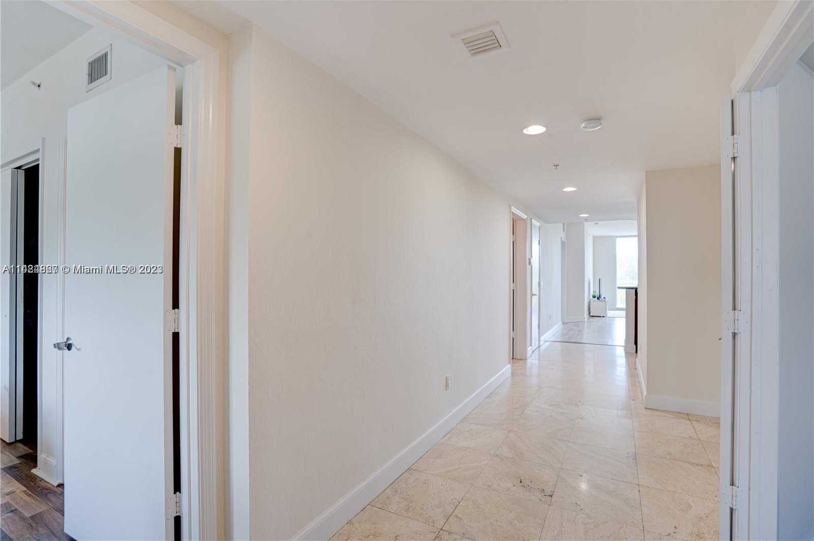 Small Image of 15051 ROYAL OAKS LN #503, North Miami Number 8