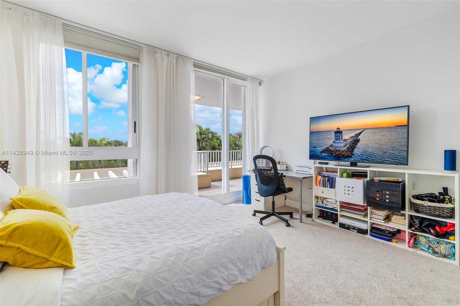 Small Image of 789 CRANDON BLVD #403, Key Biscayne Number 12