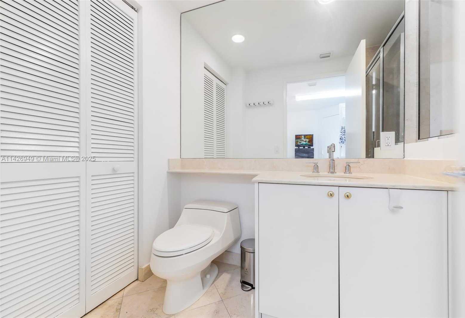 Small Image of 789 CRANDON BLVD #403, Key Biscayne Number 20