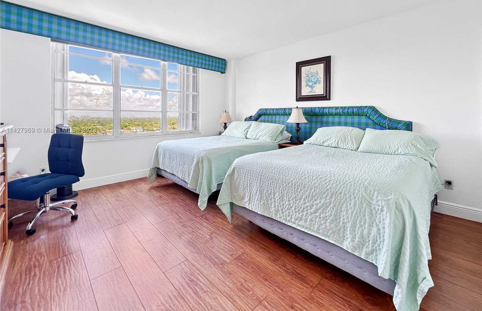 Small Image of 5151 COLLINS AVE #1523, Miami Beach Number 10