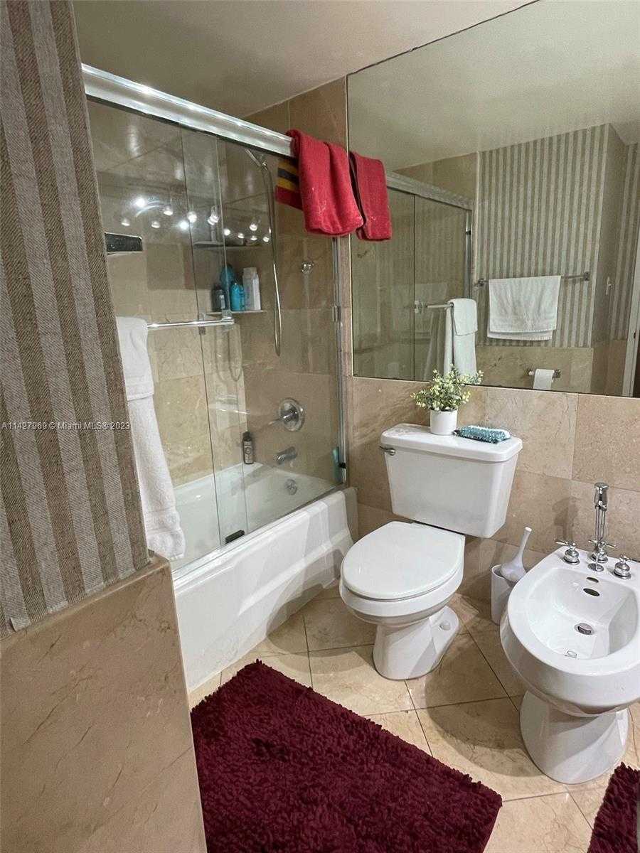 Small Image of 5151 COLLINS AVE #1523, Miami Beach Number 21