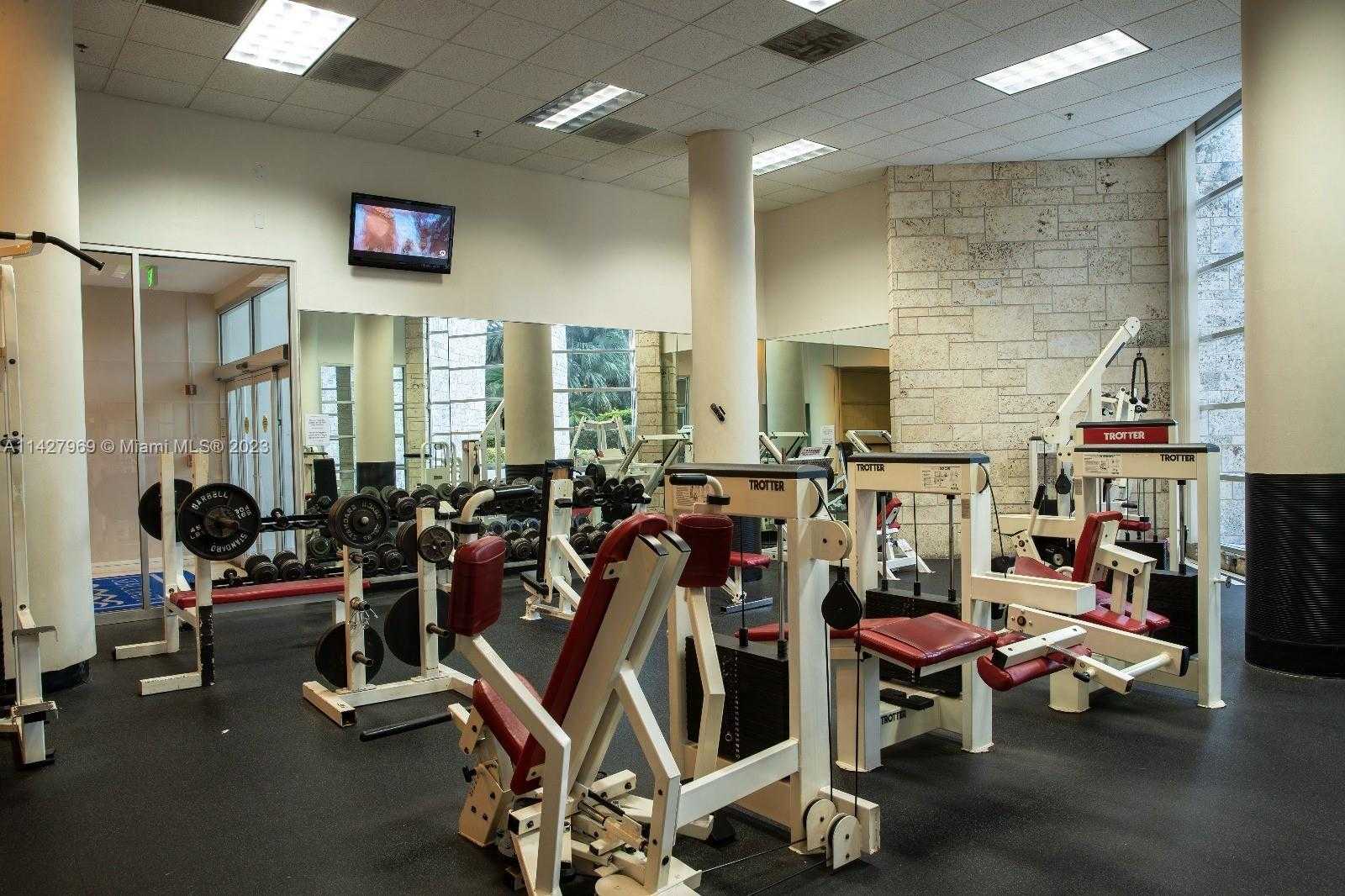 Small Image of 5151 COLLINS AVE #1523, Miami Beach Number 31