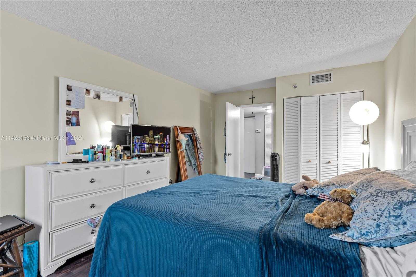 Small Image of 850 NORTH MIAMI AVE #W-408, Miami Number 30