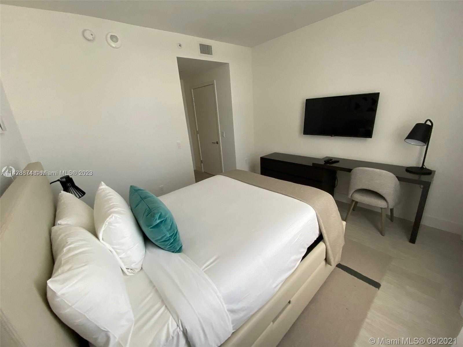 Small Image of 4010 SOUTH OCEAN DR #R301, Hollywood Number 31