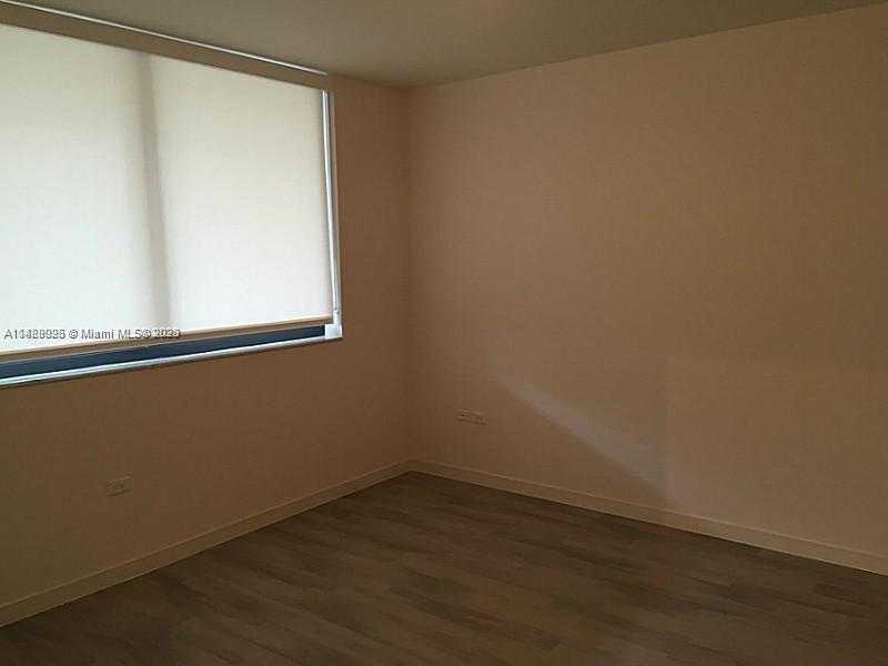 Small Image of 999 SOUTH WEST 1ST AVE #1513, Miami Number 2