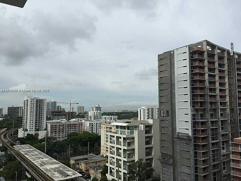 Small Image of 999 SOUTH WEST 1ST AVE #1513, Miami Number 7