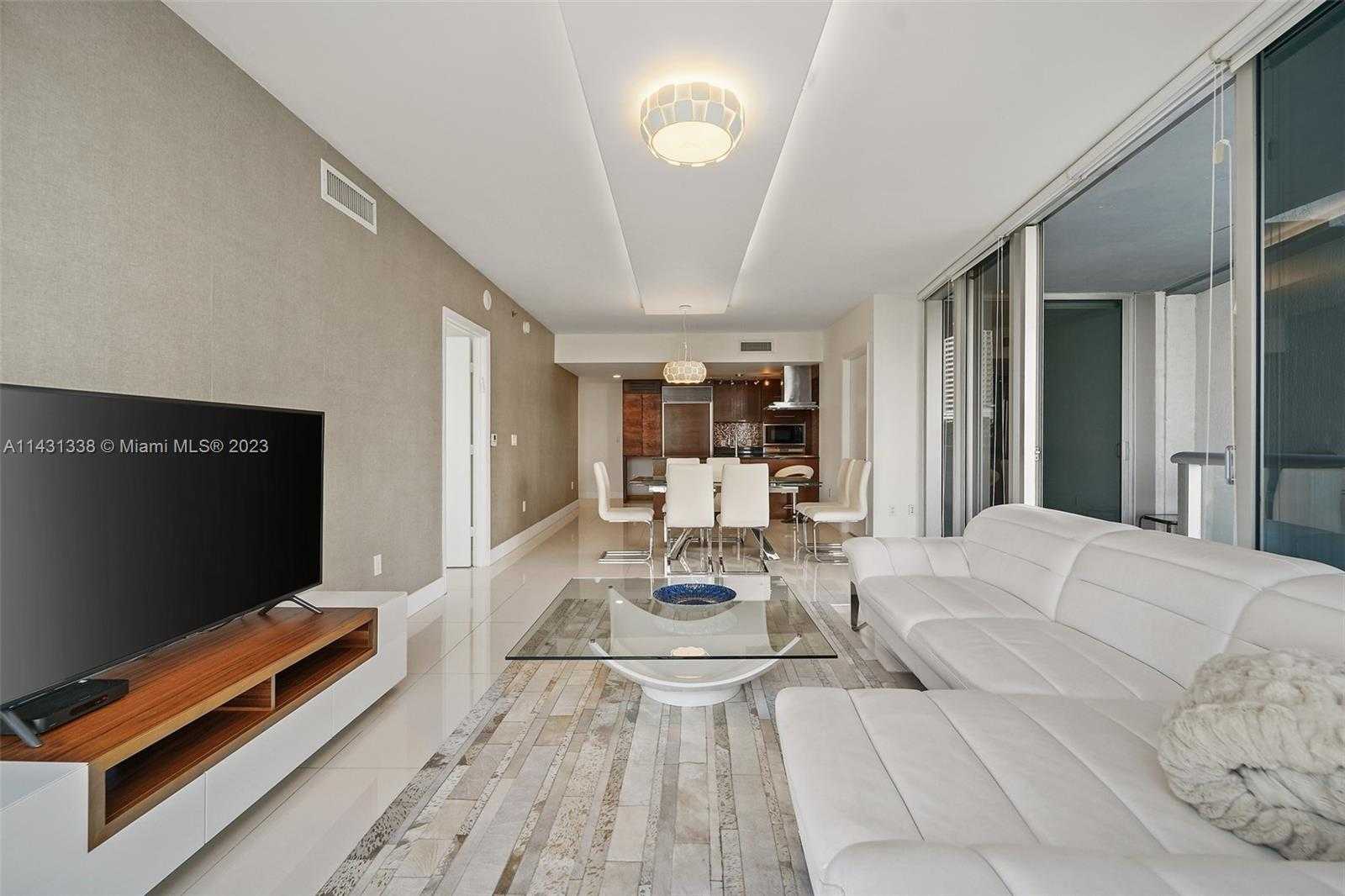 Small Image of 495 BRICKELL AVE #402, Miami Number 16
