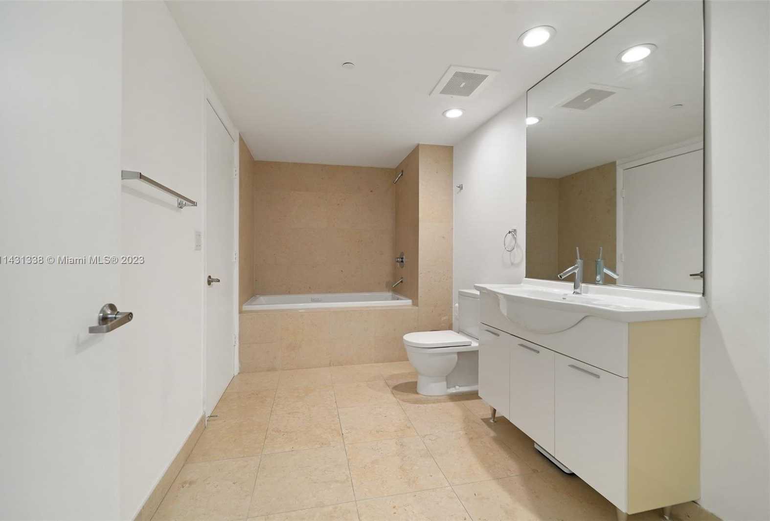 Small Image of 495 BRICKELL AVE #402, Miami Number 28