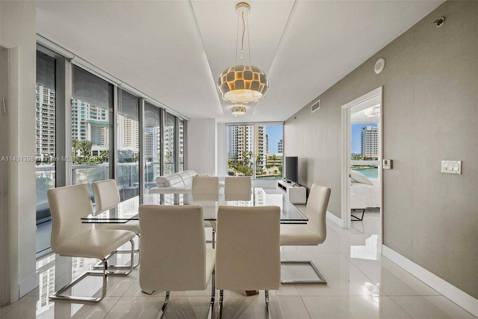 Small Image of 495 BRICKELL AVE #402, Miami Number 9